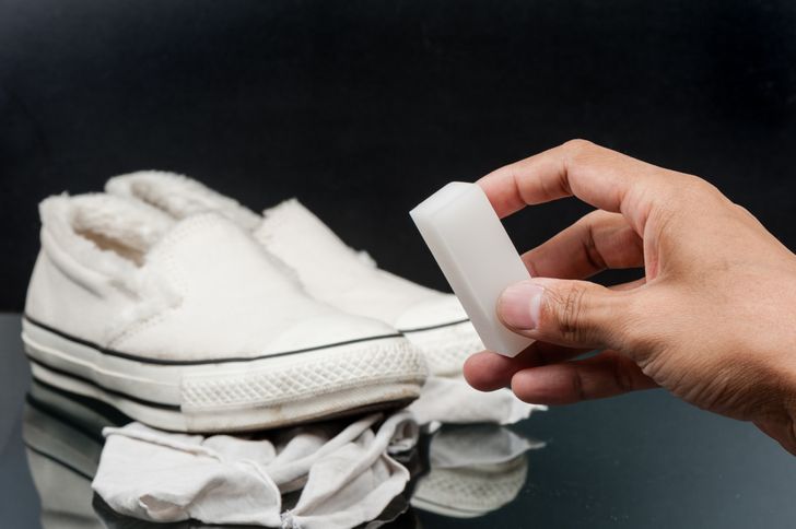 1526235245a7edd5e0ed82b973