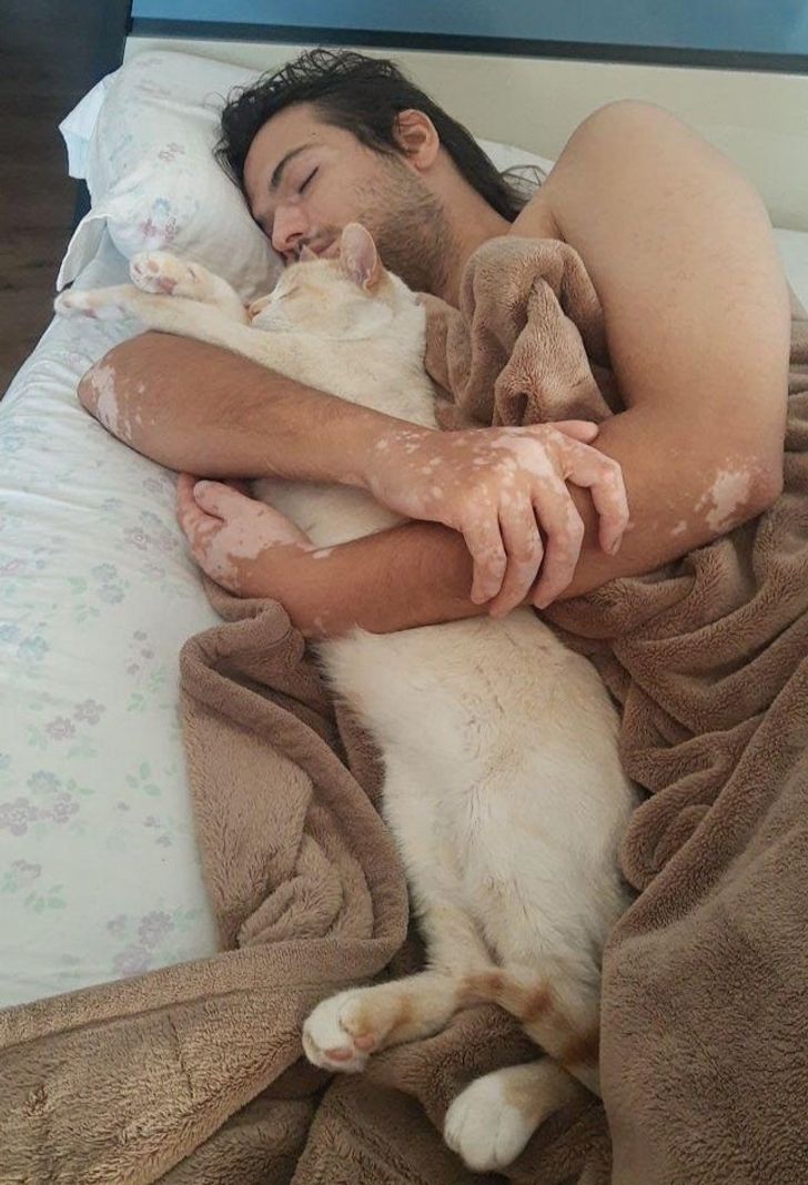 15dddf5853909b8f8b470a7c5a