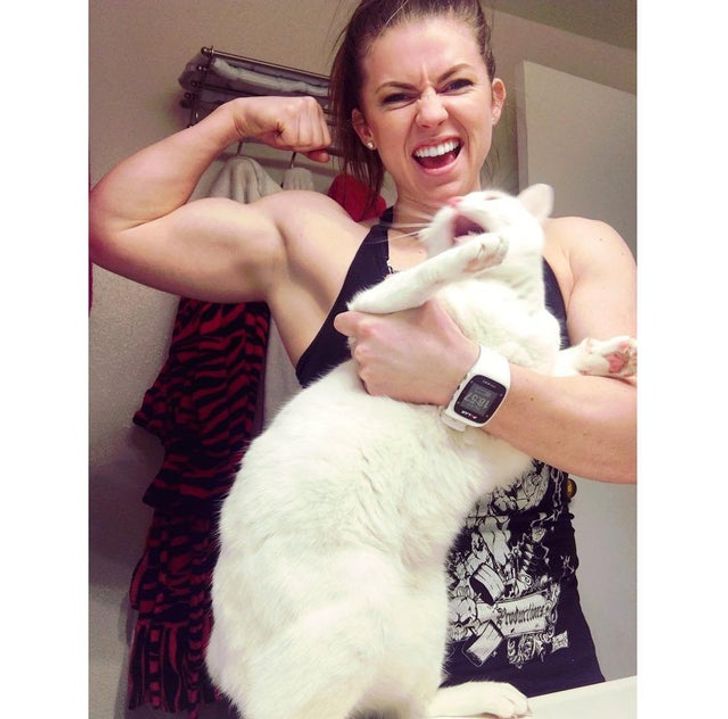 40741456009f46535bde9d4c03