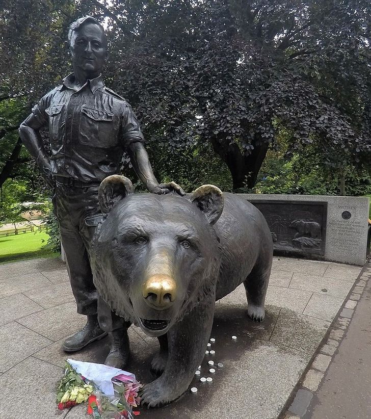 4d97a7511aab1e38bb3e38f7f6