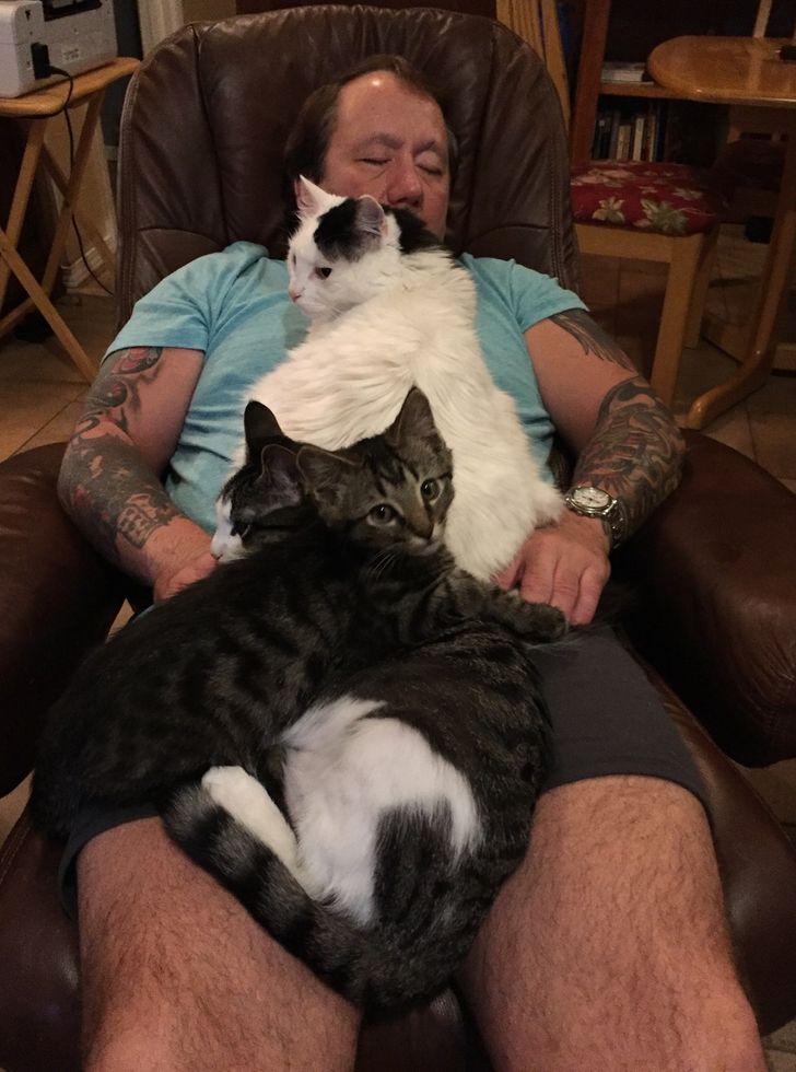 4f63c6500d9a768f84ef93f8da