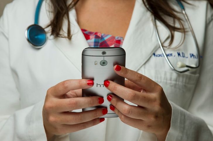 556cb156adb9e9a2e132d5c923