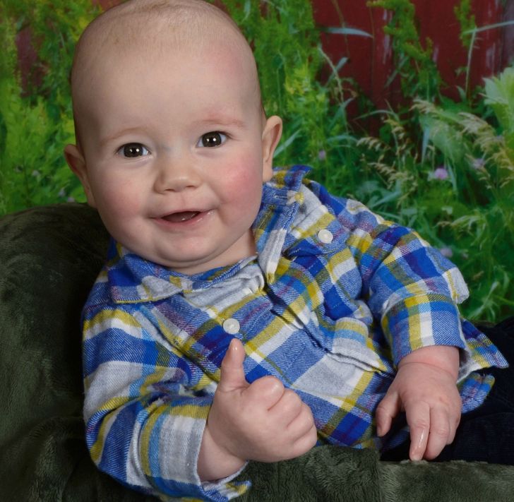 59632f52549bf5702b967596f8