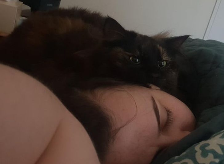 63dac85f6784d93316ca103d2c