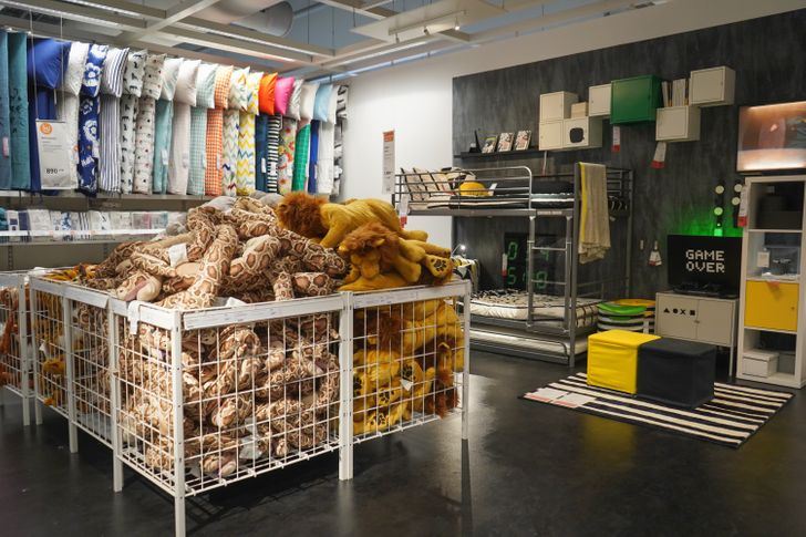 756ccb5bf093cc54b6cf11d48f