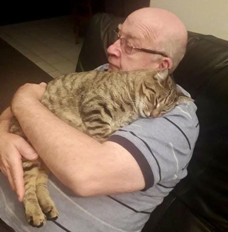 76011757f9b773588ef090026a