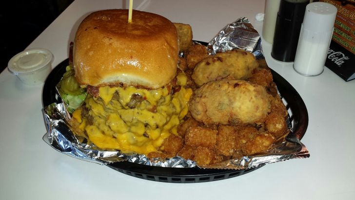 de12f059e08995801de9352136