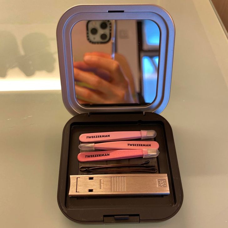 e0433151469e94ef82dc983a29