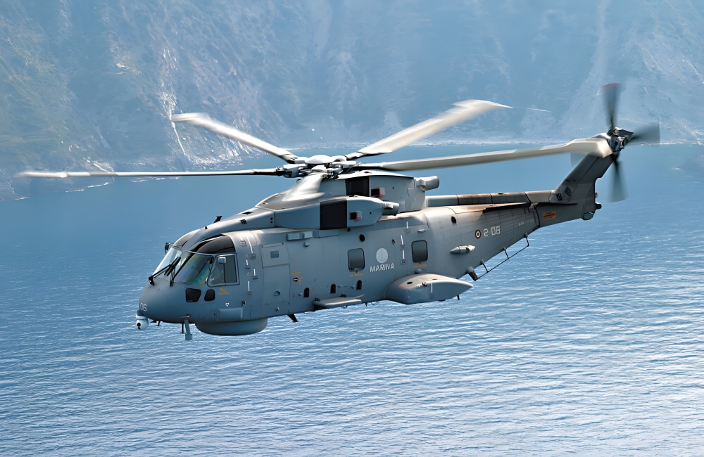 Article-Image-The-Biggest-Most-Expensive-Military-Planes-to-Ever-Take-to-the-Sky-VH-71-Kestrel-1